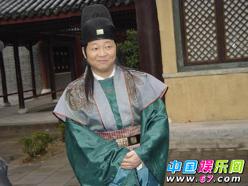 <em>赵亮</em>7月迎娶漂亮模特<em>女友</em>--青岛新闻网