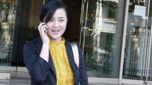 朱媛媛:女儿小名叫本本 无悔错过《潜伏》-青岛新闻网