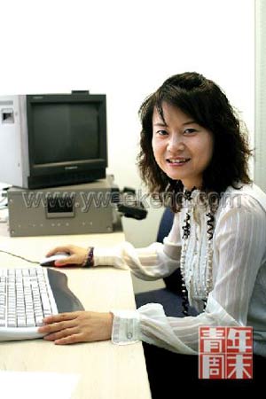 10号经济半小时_5月10日《经济半小时》 视频截图-曝假药 鬼市 生理盐水罐装胰岛素 淀...