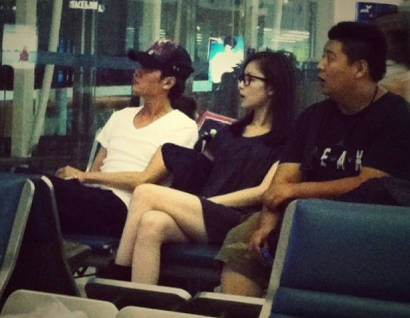 倪妮冯绍峰海量亲密照 网友：貌合神离