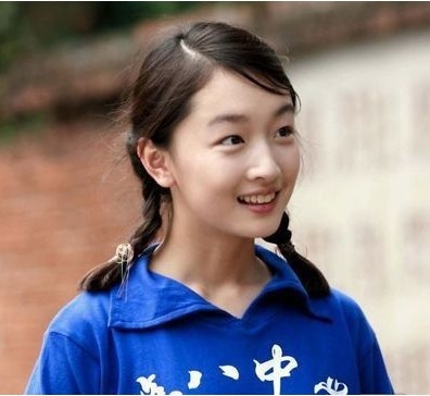 各明星出道嫩照大比拼 范冰冰清纯完胜刘亦菲