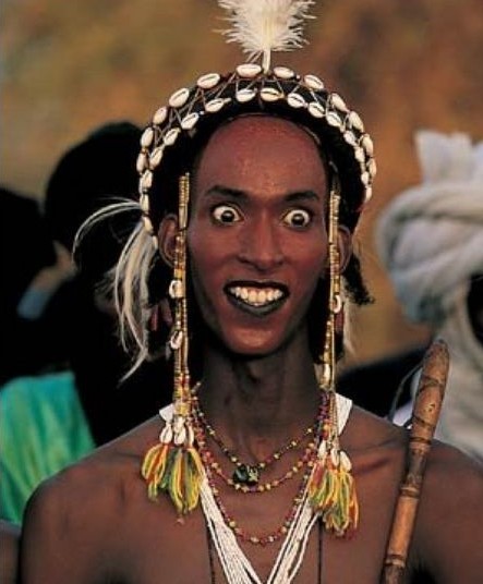 游牧民族独特脸绘