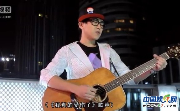 《屌丝男士》客串明星背景揭秘