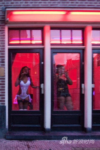 红灯区真实情趣装