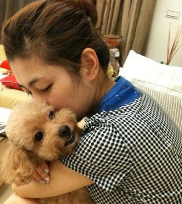 Selina主持身价堪比小S 图揭珍贵今夕对比照