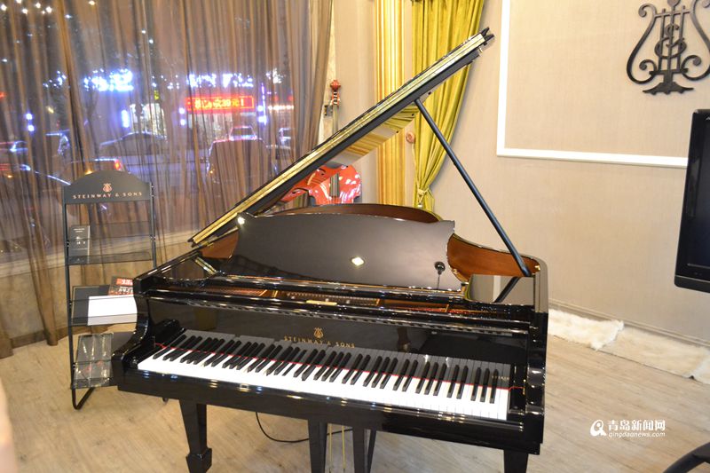 施坦威新悦高解析度自动钢琴来青 朗朗送祝福 施坦威新悦高解析度自动钢琴来青 朗朗送祝福
