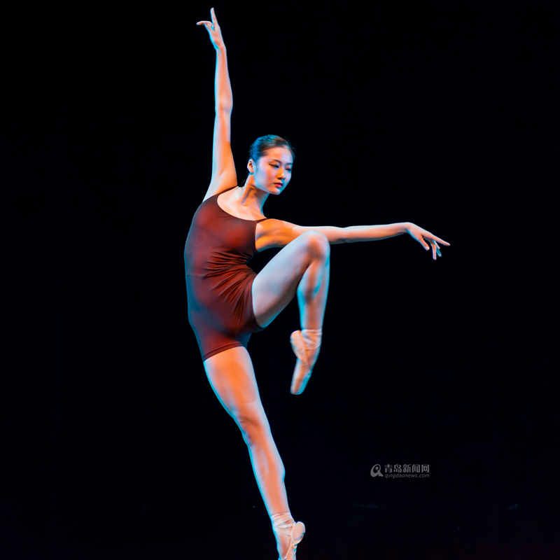 美轮美奂 辽宁芭蕾舞团专场演出在青唯美上演 - 青岛新闻网