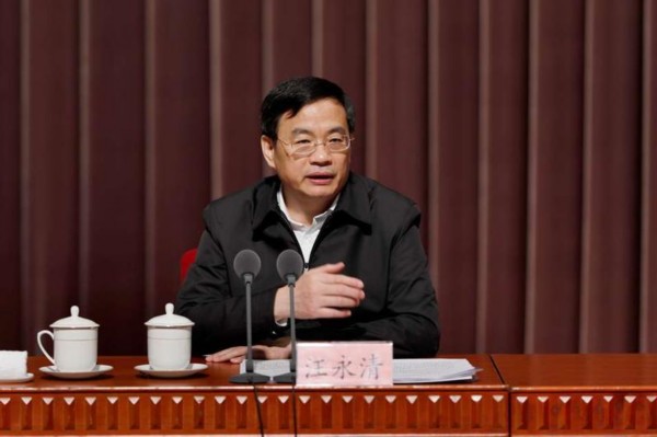 中央宣讲团党的十九大精神报告会在山东举行 中央宣讲团党的十九大精神报告会在山东举行