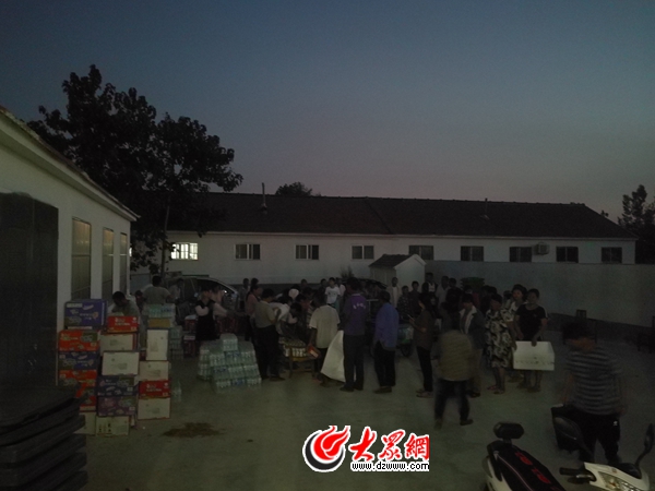 水电通了，被已晒干 寿光村民：还是回家吃饭香