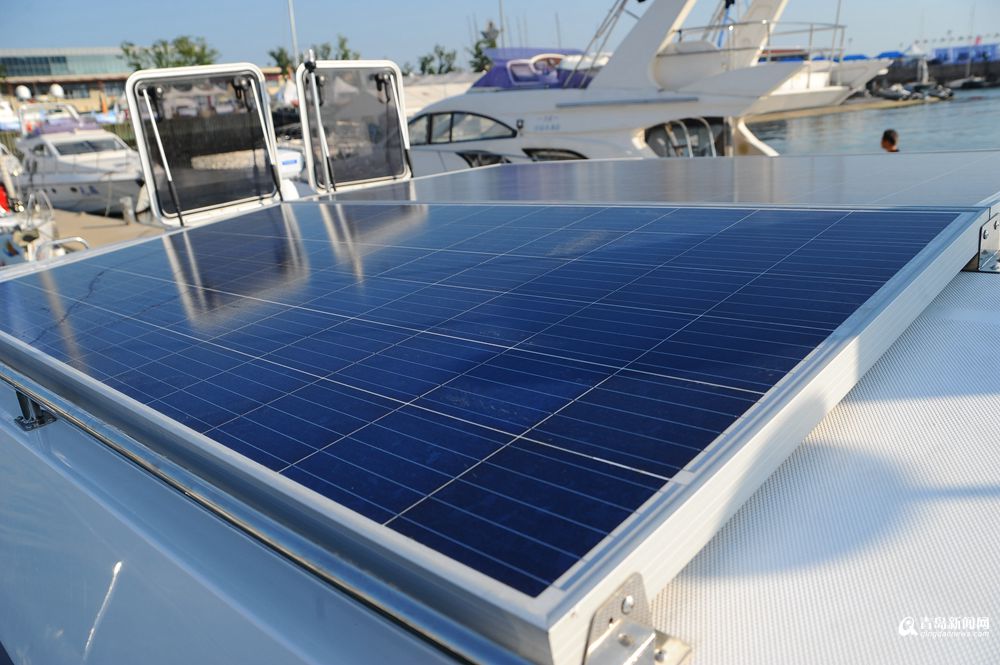 实拍双体豪华游艇青岛制造售价260万