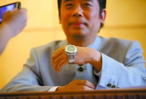 卢美美事件开发布会 其父称女儿是史上第三冤