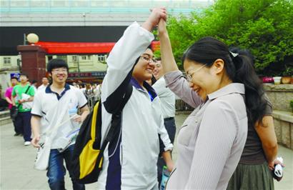 青岛34955名考生参加史上最严高考