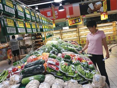 超市撕有机蔬菜标识改无公害