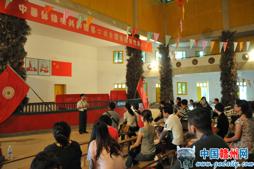 中国城市新闻网站联盟赣南苏区行活动剪影