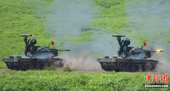 日本自卫队富士综合火力演习现场直击
