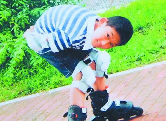 青岛10岁智障男孩离世捐出眼角膜 生前爱运动