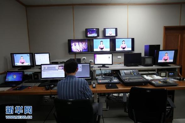 朝鲜中央电视台揭秘 办公大楼简朴