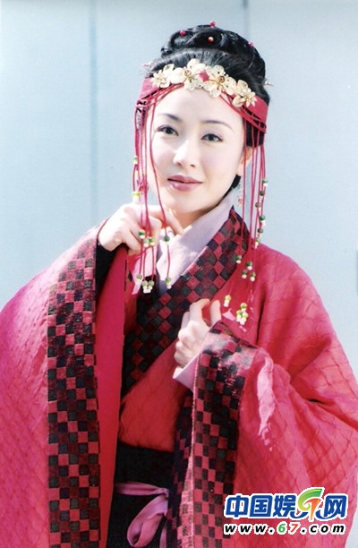 龙女小鱼--袁洁莹饰演,出自1998年电视剧《人龙传说》