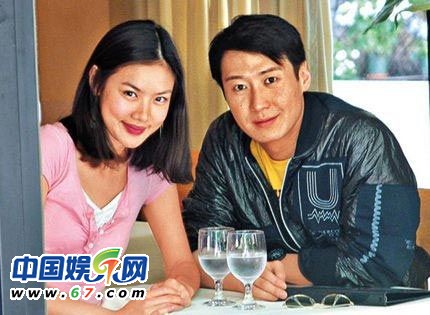 国庆娱乐热点:好声音梁博背景曝光王菲惹祸 -