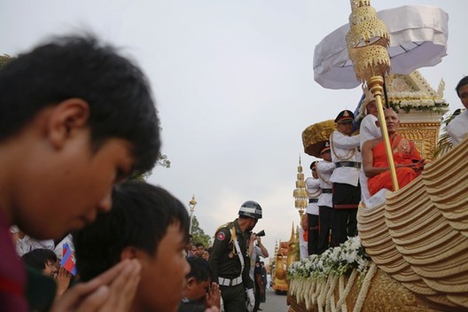 西哈努克遗体运返柬埔寨