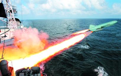 国产第一代导弹驱逐舰青岛退役