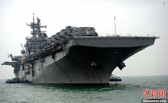 美军两栖攻击舰访问香港 舰上武器装备曝光