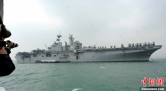 美军两栖攻击舰访问香港 舰上武器装备曝光