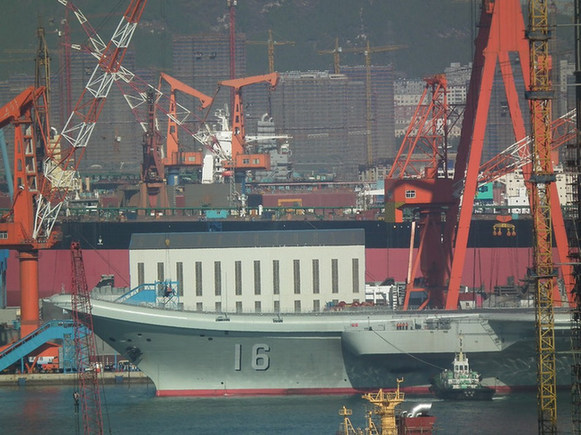中国海军辽宁号航母结束首次试航返回驻地