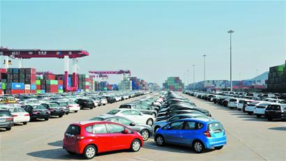 青岛保税港区可进口汽车整车 每标箱能省7千