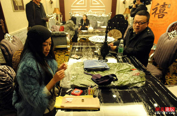 亿万富豪征婚冷场