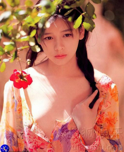 徐若瑄第一本性感写真集 15岁时的女神身材姣好