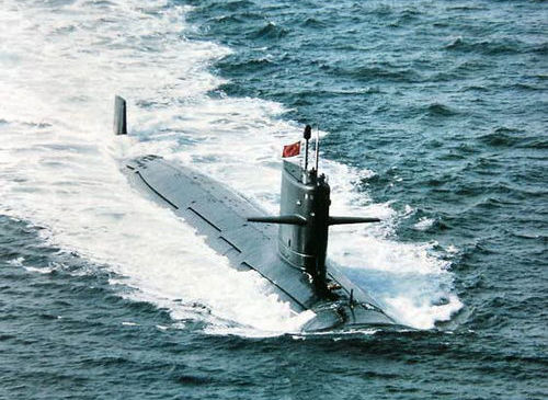 资料图：中国海军新服役的093型攻击型核潜艇。