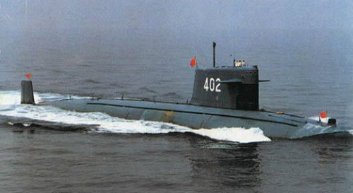 资料图：中国第一代091型核动力攻击型潜艇。