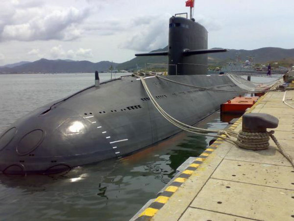 资料图：国产041元级常规潜艇。