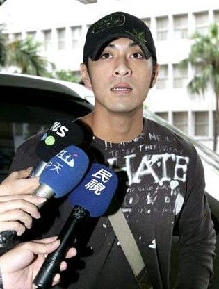 台星祝钒刚吸食大麻 台星祝钒刚吸食大麻