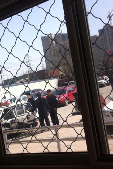 沈泰暴力殴打编剧于正 行政拘留三天后被释放 沈泰暴力殴打编剧于正 行政拘留三天后被释放