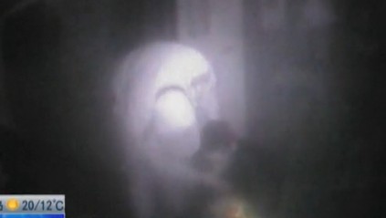 男子酒后自残妄轻生 心有不甘大闹110 男子酒后自残妄轻生 心有不甘大闹110