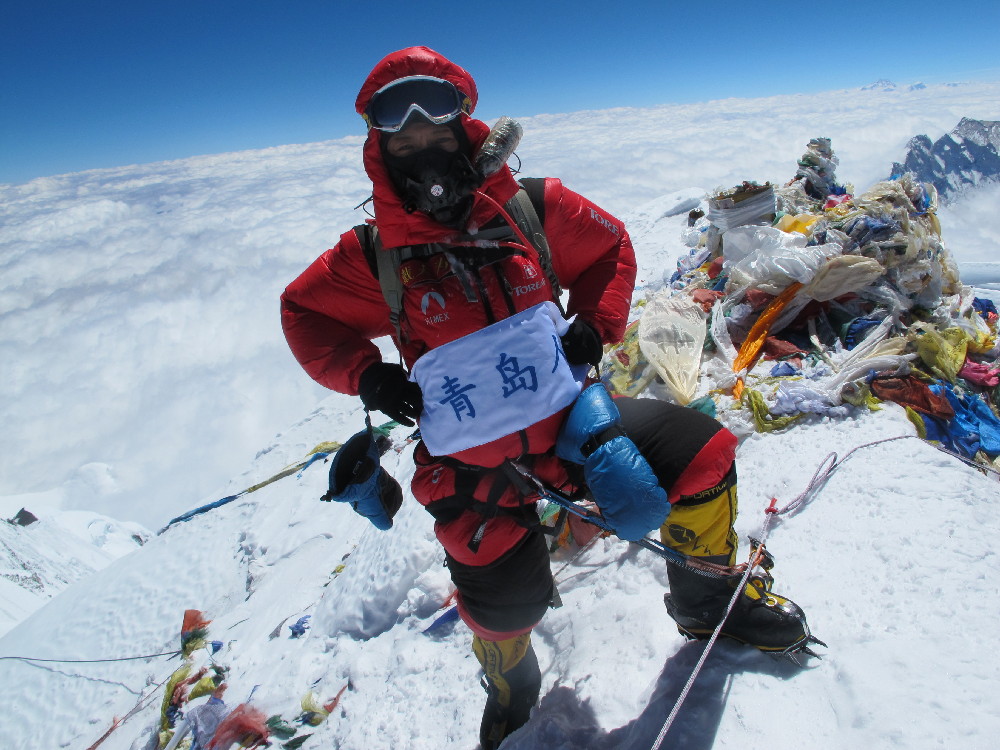 从零海拔到8844米,"青岛人"登顶珠穆朗玛峰