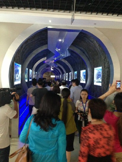 原石满汉全席值600万 原石满汉全席值600万