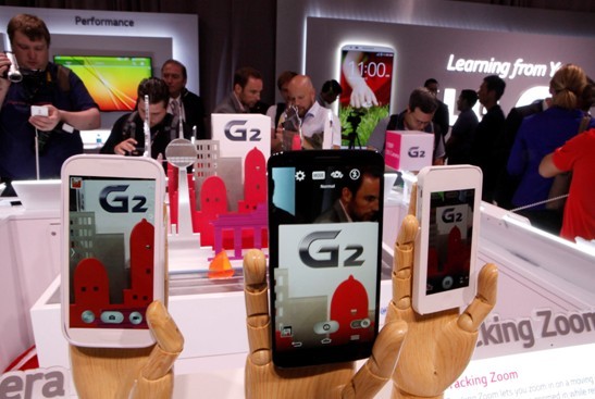 LG G2、三星Galaxy S4和HTC One: 你会选择哪个？