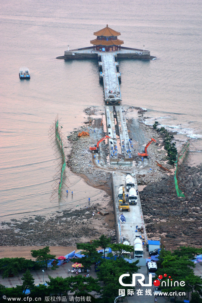 青岛栈桥塌陷半年后桥身合龙