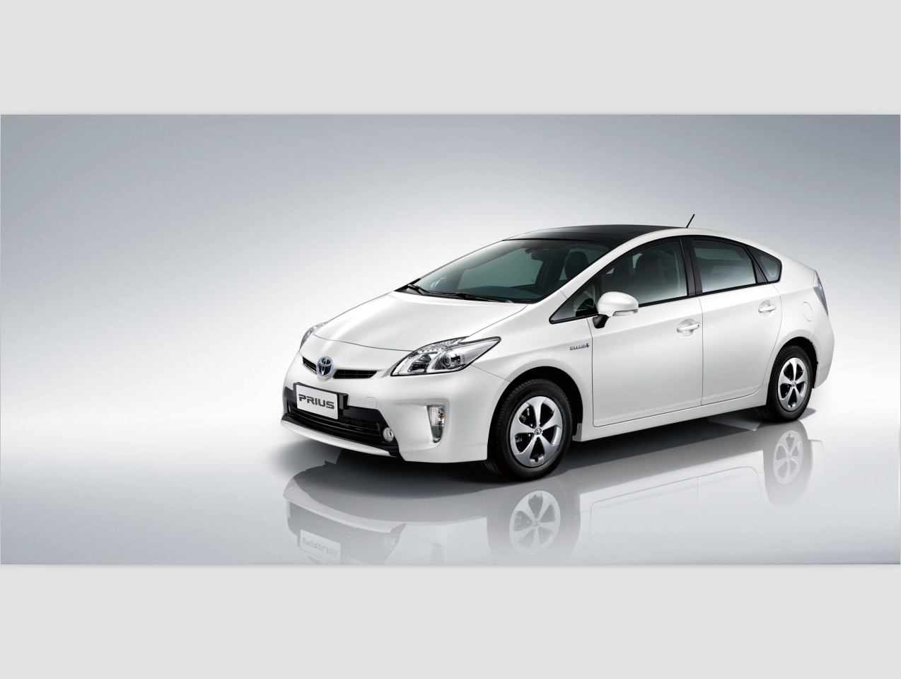 一汽丰田全新PRIUS普锐斯即日起实现全国销售