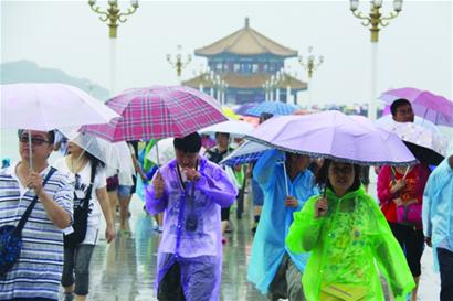 今天立秋阵雨送清凉 今天立秋阵雨送清凉