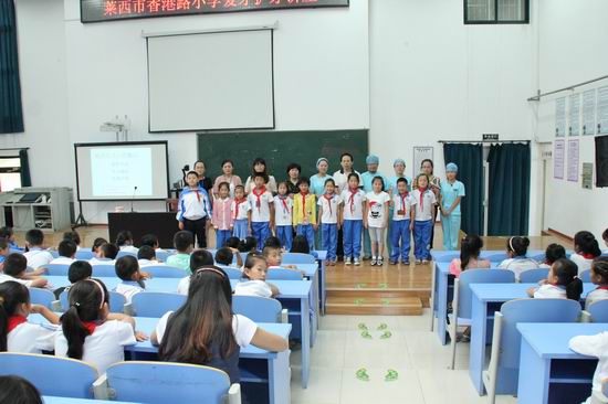 崇文口腔窝沟封闭义诊车进莱西 崇文口腔窝沟封闭义诊车进莱西