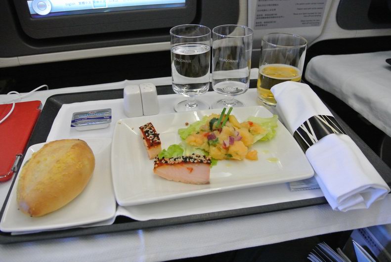 国泰及港龙航空优惠机票 2330元畅游巴厘岛