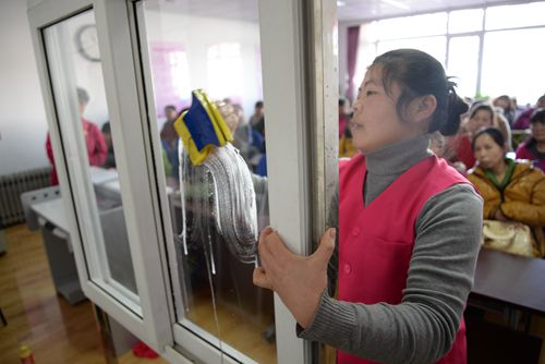 爱心大姐钟点工免费培训班开课 - 青岛新闻网