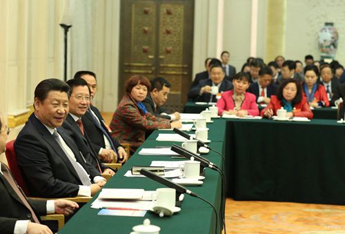 习近平:像保护眼睛对待生命一样对待生态环境 习近平:像保护眼睛对待生命一样对待生态环境