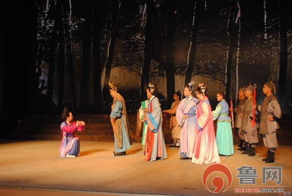 菏泽定陶县大型历史剧《春秋商圣》进省汇演 大获观众好评 菏泽定陶县大型历史剧《春秋商圣》进省汇演 大获观众好评