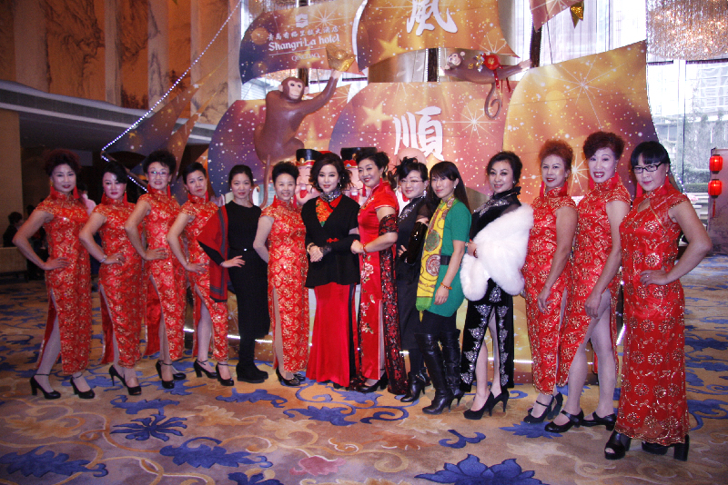 在香格里拉品时尚下午茶 赏“香韵”旗袍秀 在香格里拉品时尚下午茶 赏“香韵”旗袍秀