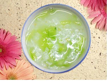 吃什么才能去除黄褐斑?黛芙薇尔再续祛斑神话